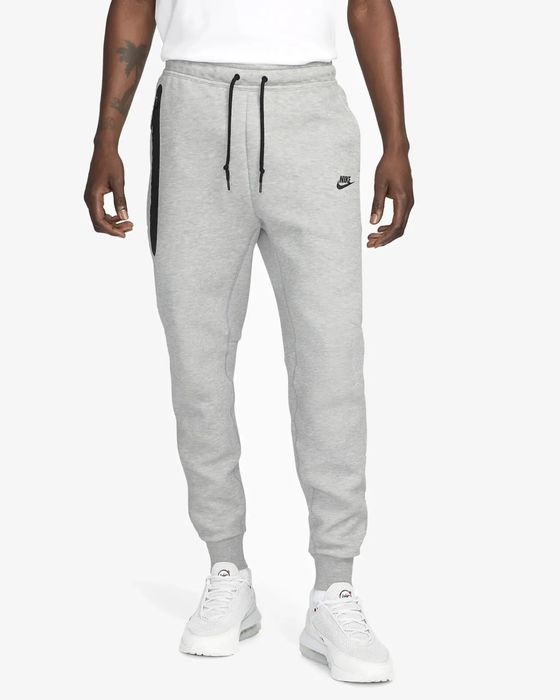 Nike tech fleece долнище сиво