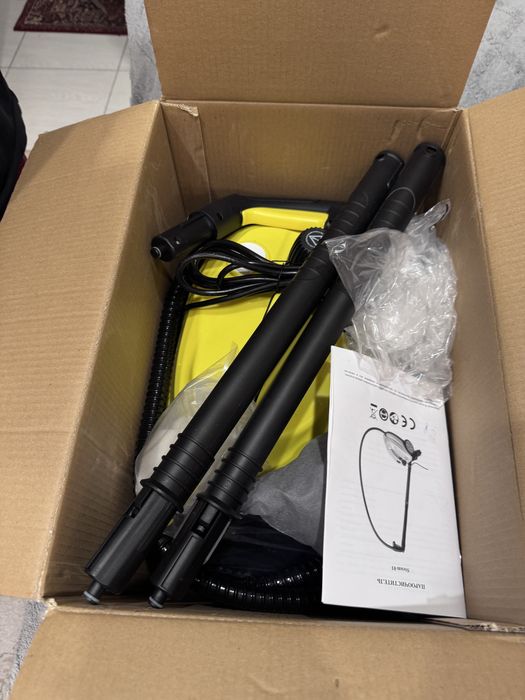 Пароочиститель MENOX STEAM01