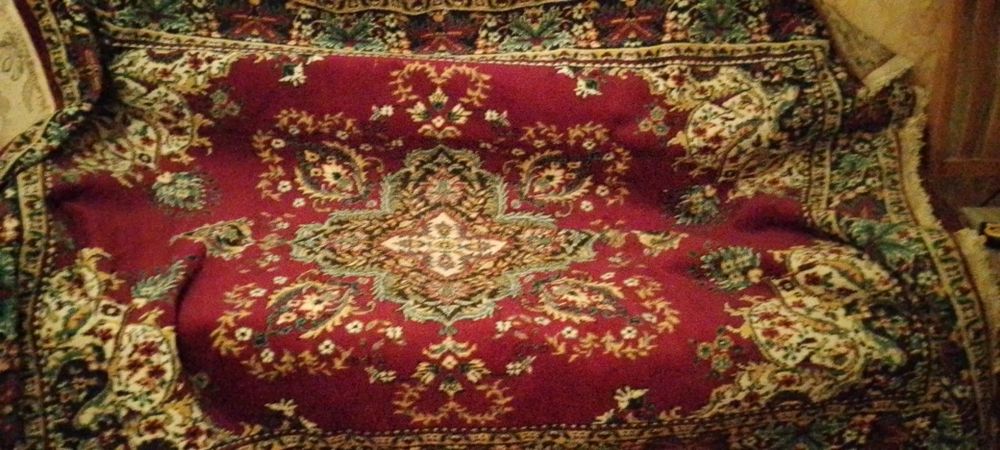 Ковры, шерсть, акрил.