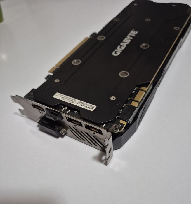 Nvidia GeForce GTX 1080 + Sursa EVGA  Supernova 650G+