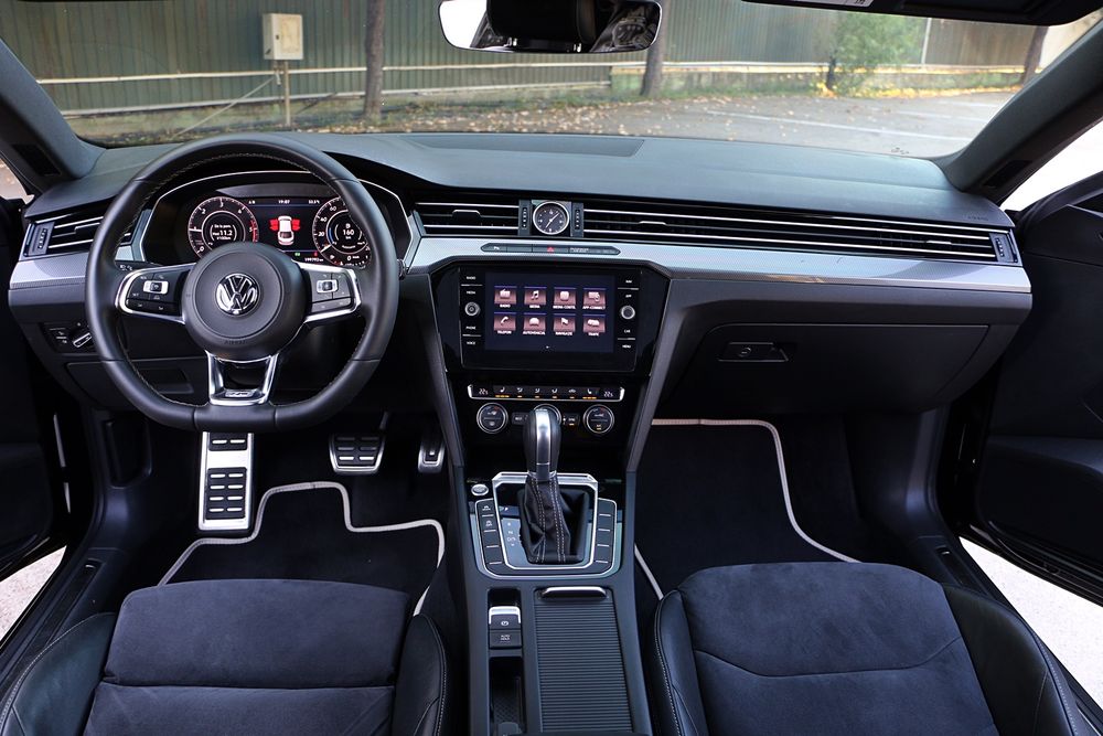 Volkswagen ARTEON - R-LINE 2.0 Tdi 150cp