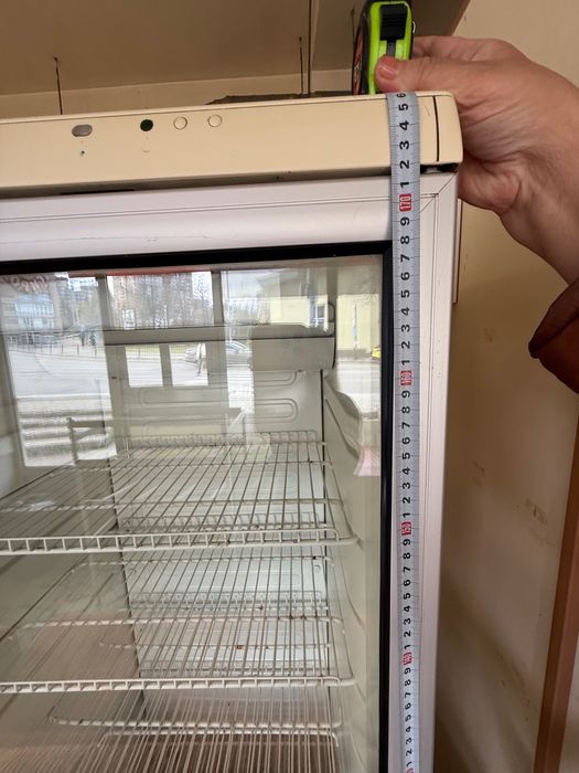 Хладилна витрина