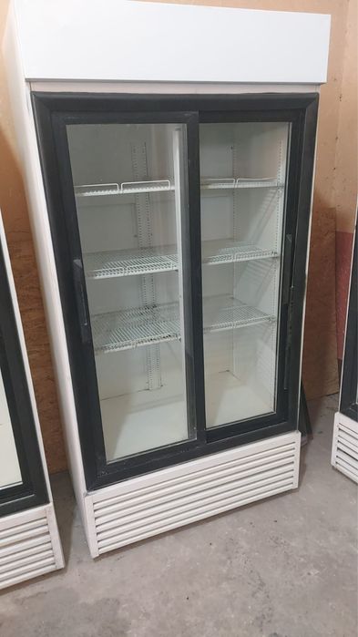 ВИТРИННЫЕ ХОЛОДИЛЬНИКИ разные модели с гарантией