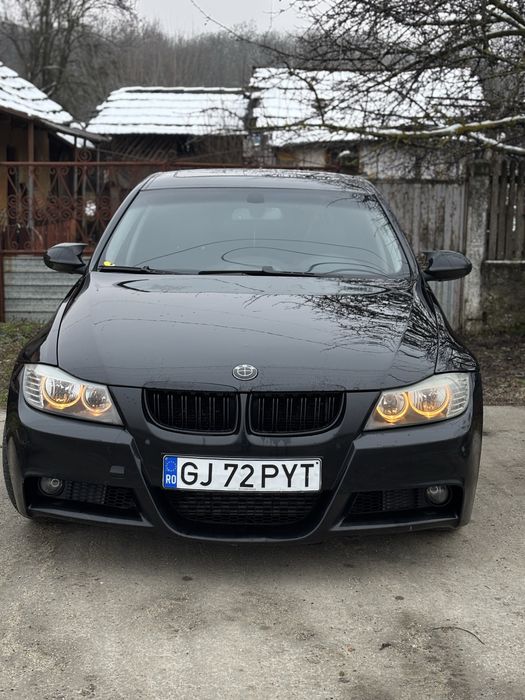 Bmw e90 163 cp,Pachet M,Automat,Trapă,interior piele