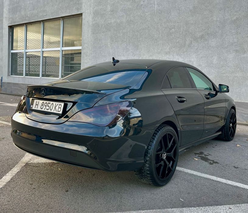 Mercedes-Benz CLA 200