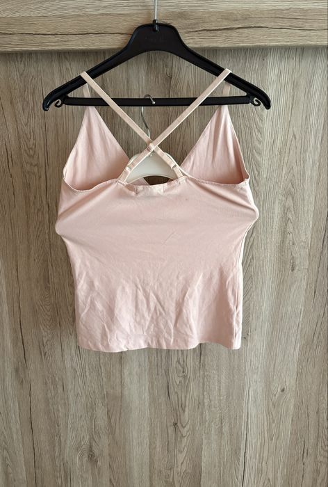 Подарявам дамски потник на марката MANGO размер XS/S