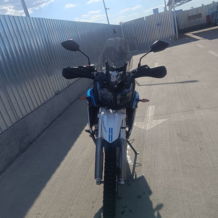 Motocicleta Voge 300 Rally