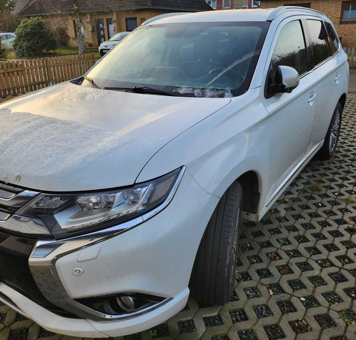 MITSUBISHI Unknown Model 2016 — imagine 2
