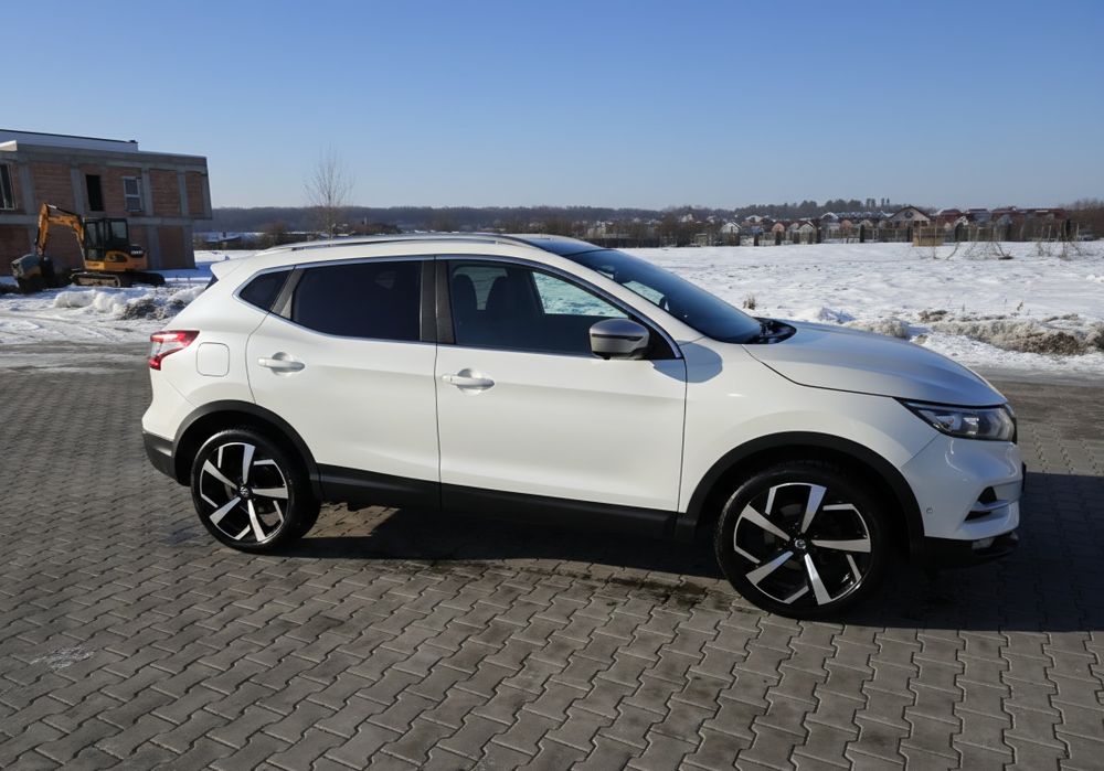 Nissan Qashqai 1.6 dci, automata, TEKNA+