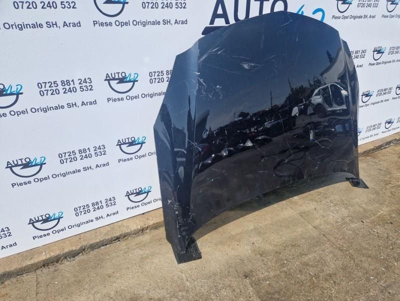 Capota motor cu defect Opel Insignia A