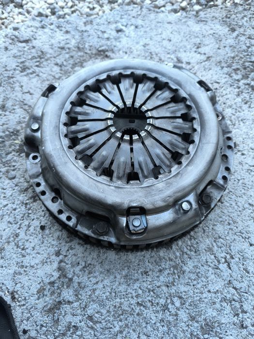 Съединител комплект Suzuki Grand Vitara 1.9 129к.с.