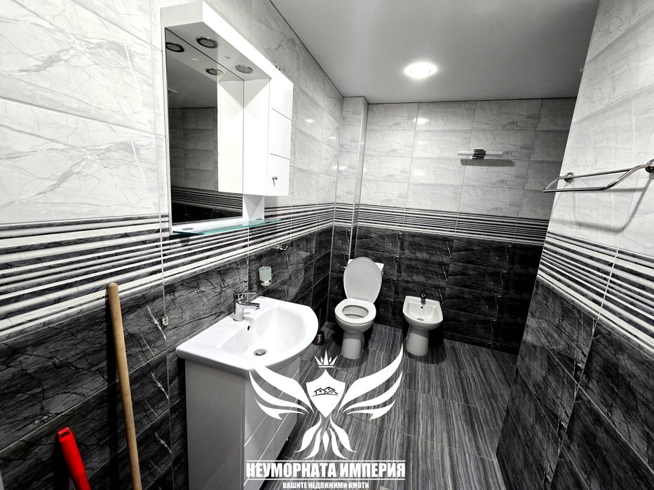 Продава се Промишлена сграда в Асеновград - 1500 кв.м за 141 €/кв.м - Снимка #8