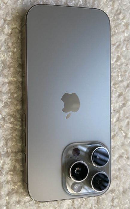iPhone 16 Pro 128GB Titanium