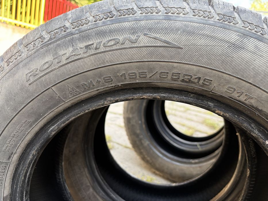 Продавам зимни гуми  Hankook  195/65/R15
