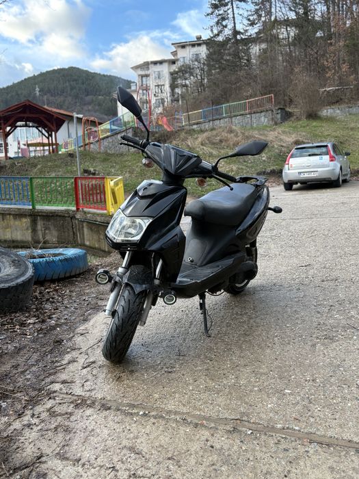 Продавам скутер 50cc