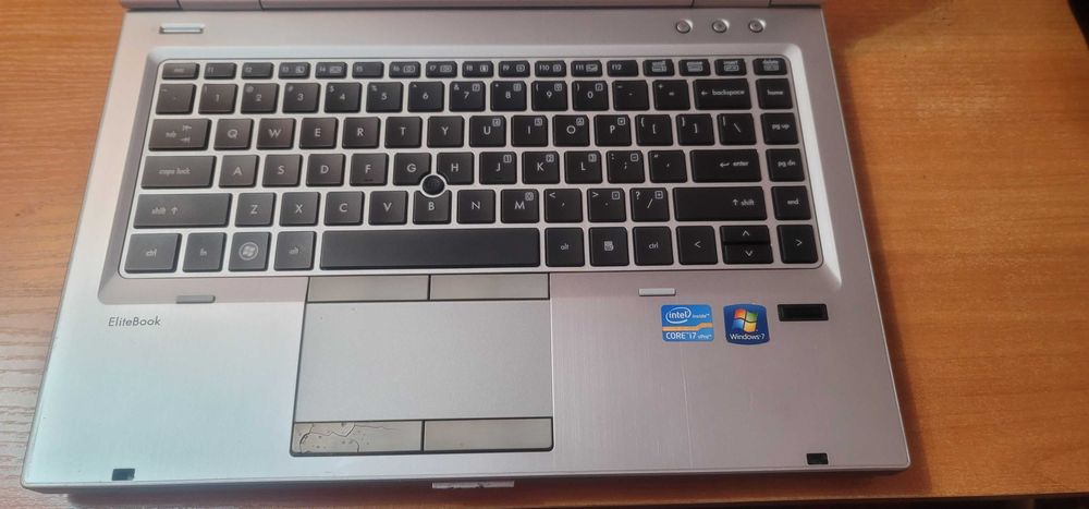 HP Elitbook 8460P цял за части /лентов кабел/
