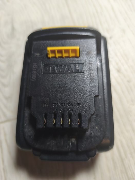 Baterii Dewalt în stare bună