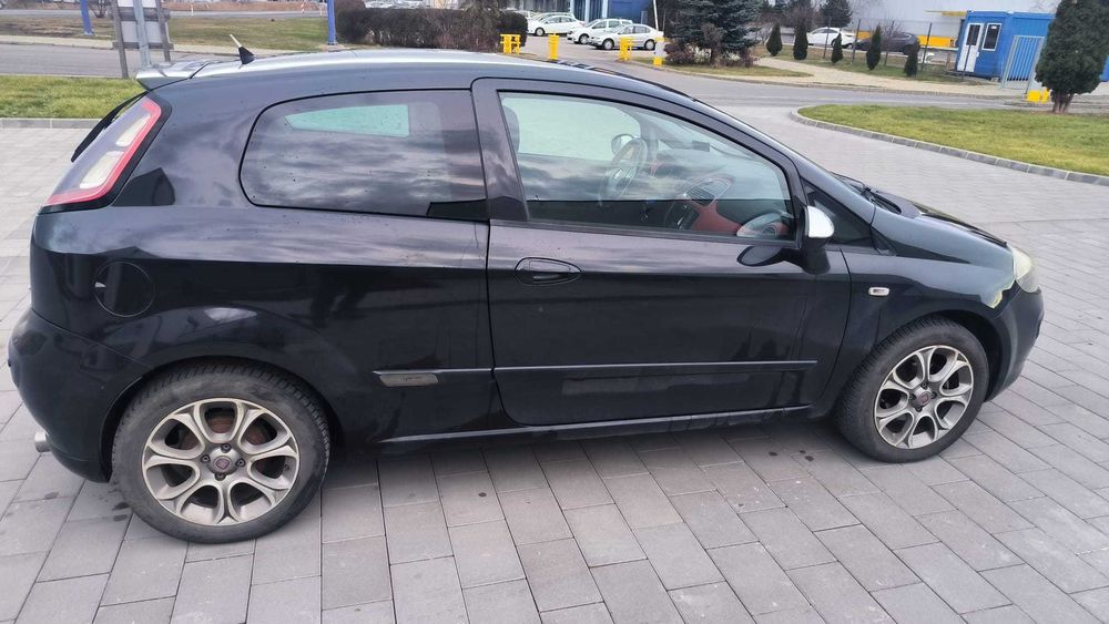 FIAT Punto 2010 — imagine 5