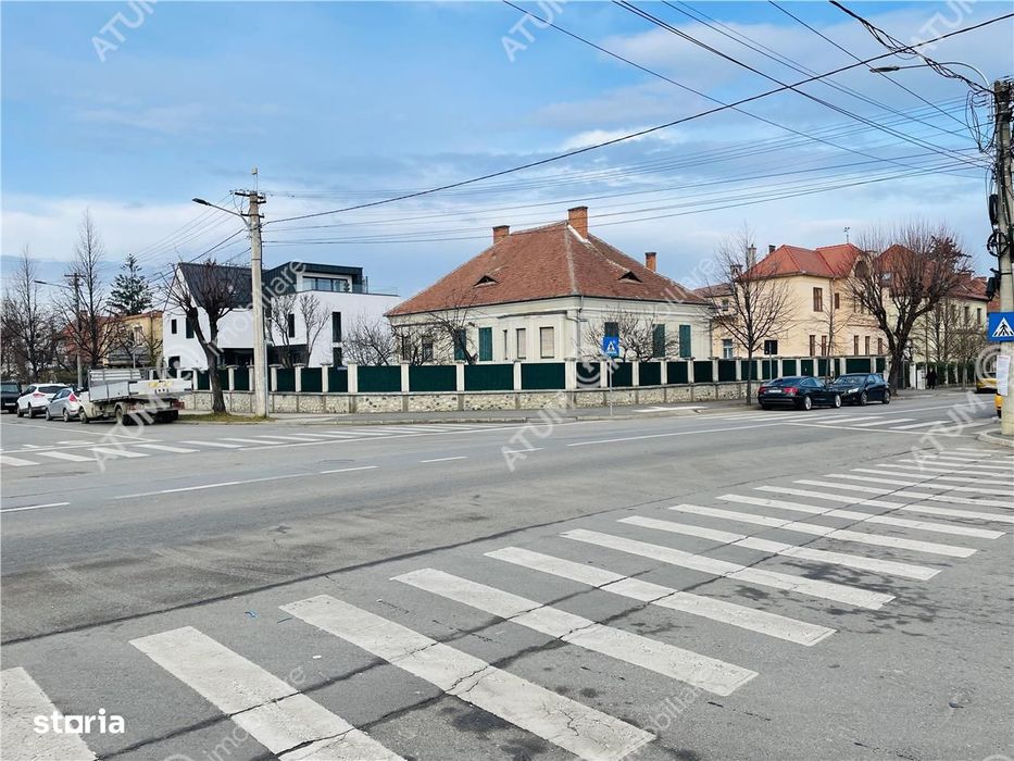 Casa individuala 4 camere decomandate 1000 mp teren zona Blv Victoriei