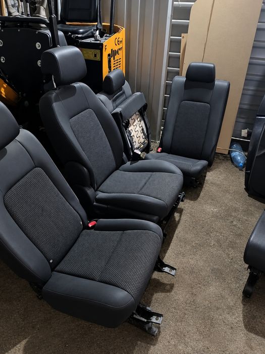 Set Scaune  Chevrolet Captiva 2008 - Semipiele / Stare Impecabilă