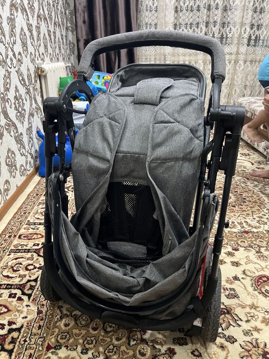 Продам коляску срочно