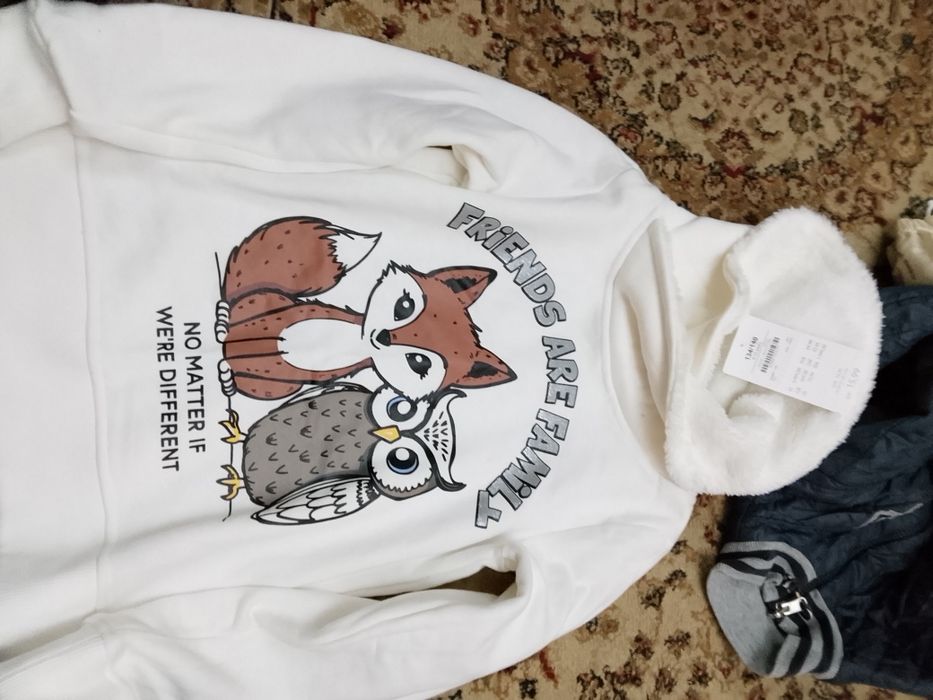 Кофточки для девочек