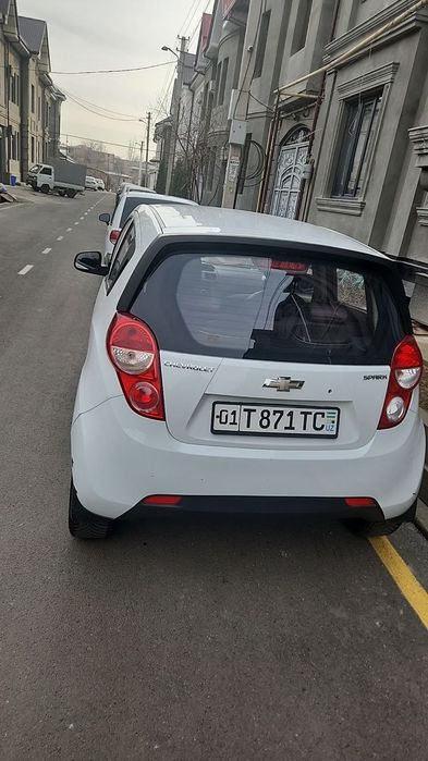 Насия савдога берилади бошига 1000.