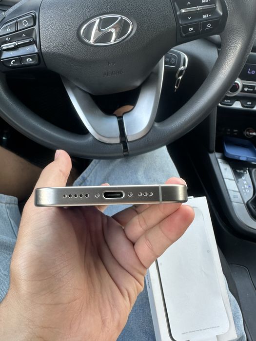 Iphone 15 pro 256гб 81%