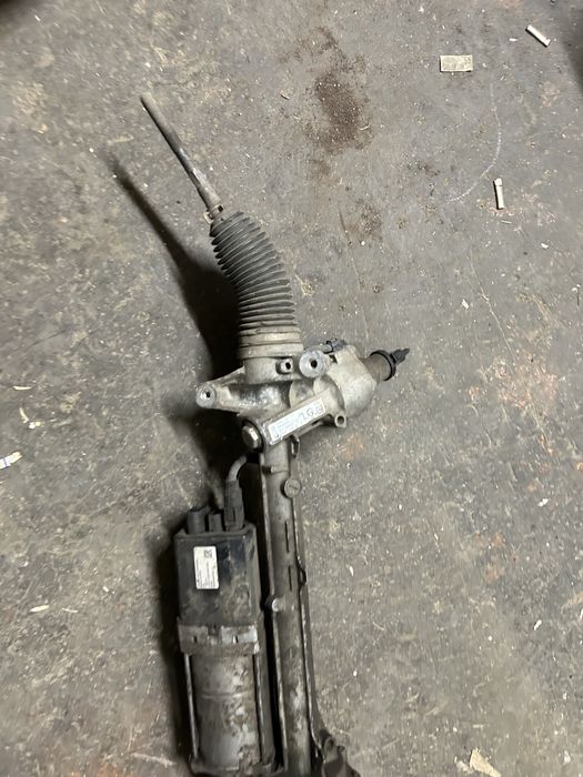 Caseta directie bmw F30 F32 F36 F34 x drive