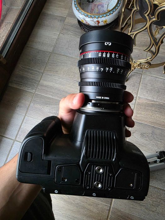 Camera Video Blackmagic Pocket Cinema Camera 6K Pro + Obiectiv Meike 35mm T2.1  Cinema Microfon Rode Accesorii Baterii V Mount