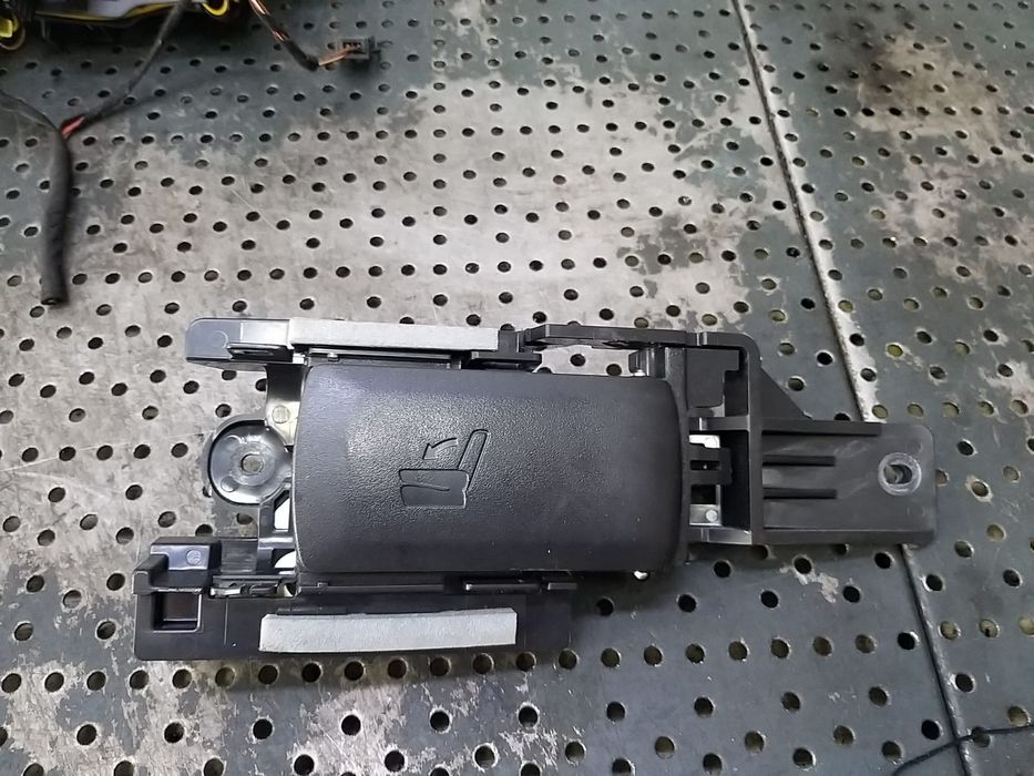 Maner maneta dreapta scaun bancheta spate toyota rav 4 3 a3 72596x1b00 7205342010
