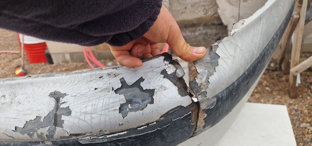 Бампер на тойота Карина Е