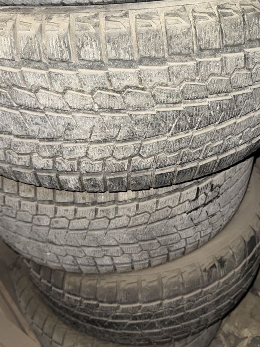 Шины 4ш 285/50/20 б/у