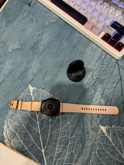 Samsung Watch sm-r810
