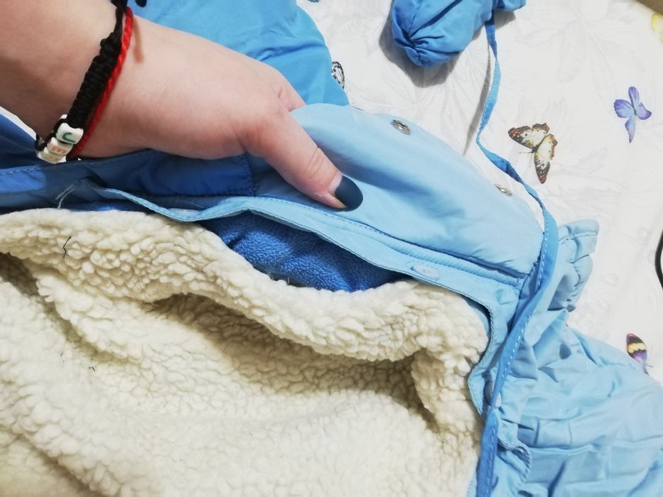 Продам детский комбинезон