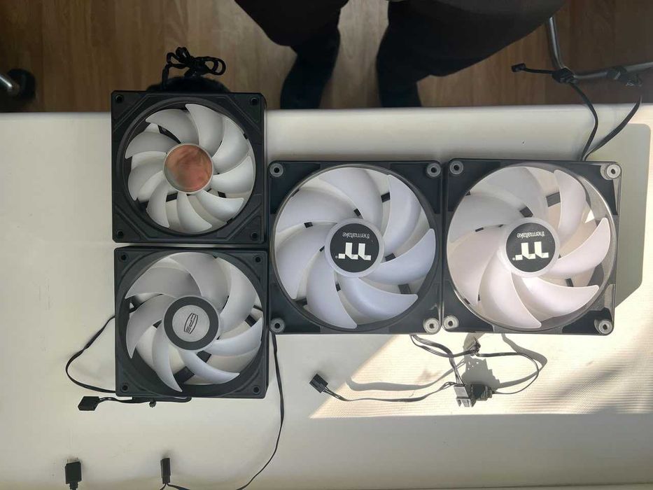 Продается корпус Thermaltake Ceres 300 TG ARGB