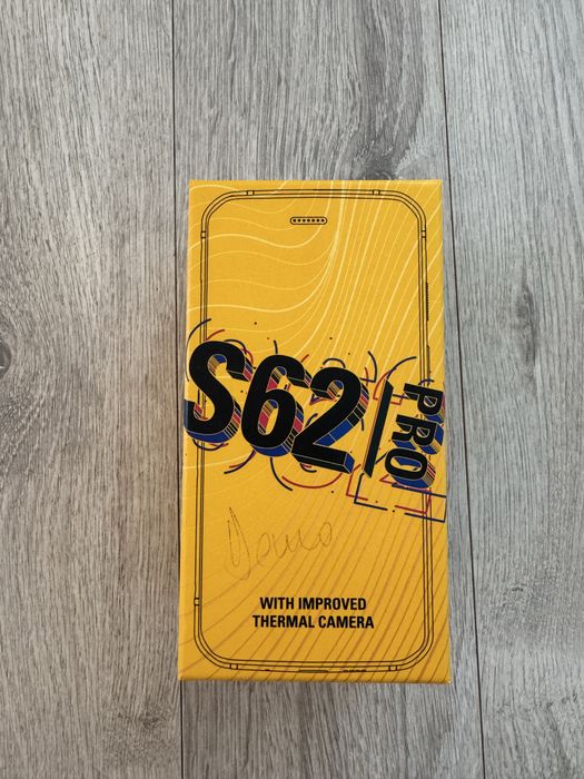 Telefon rezistent la socuri de santier constructii CAT S62 PRO antisoc antipraf antiapa cu CAMERA TERMALA impecabil ca nou perfect functional