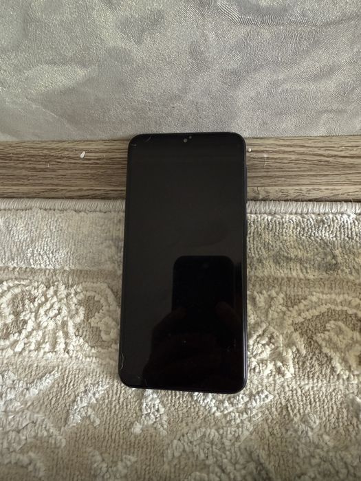 Samsung A10 продаю срочно