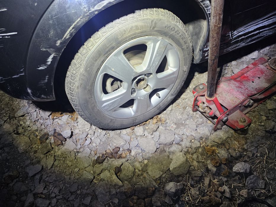 Джанти Опел R15 със зимни гуми