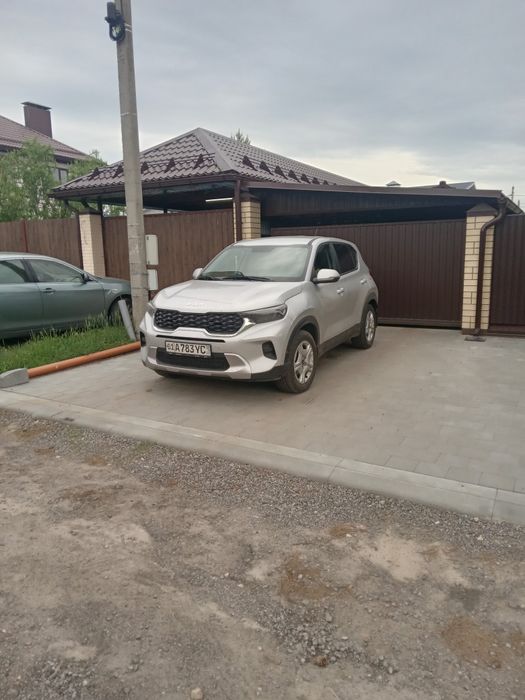 Продаю Kia sonet 2025