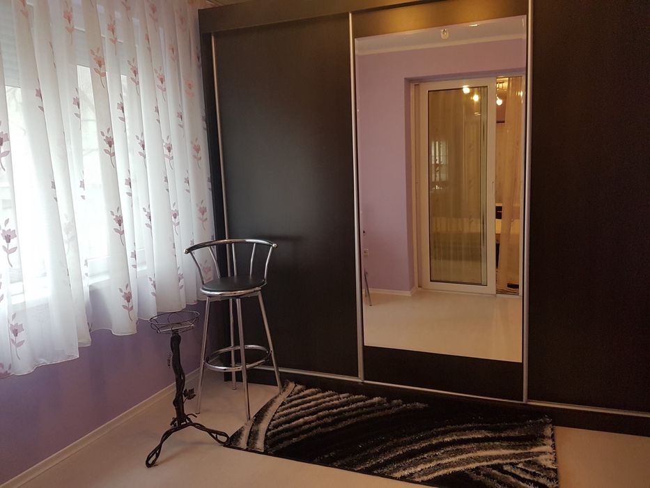 Продава се Тристаен апартамент в Пловдив, Кършияка - 120 кв.м за 5 €/кв.м - Снимка #8