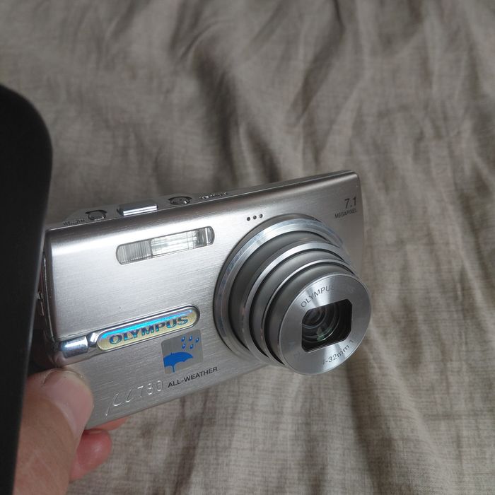 Цифровой фотоаппарат олимпус М 780