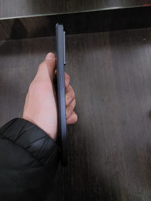 OPPO Reno7 в идеальном состоянии 128/8 памяти