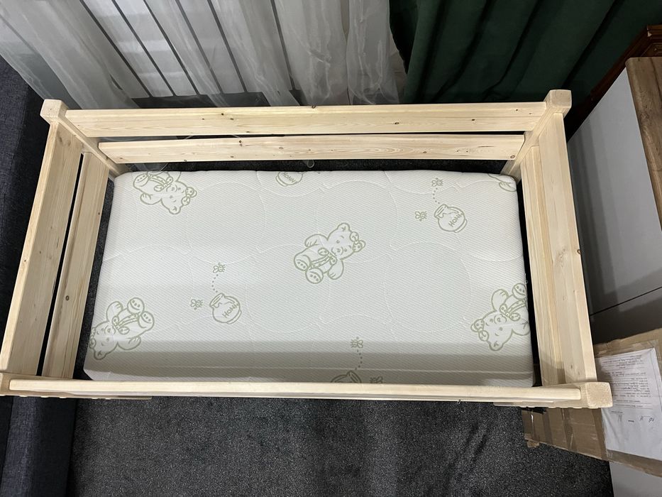 Продам кроватку