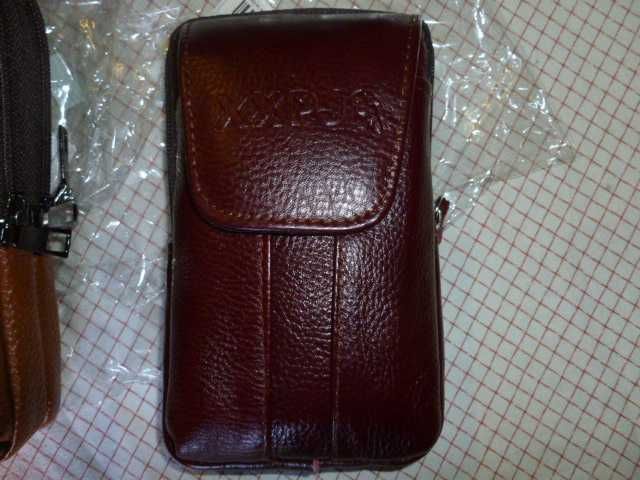 продавам чанта за телефон от естествена Кожа