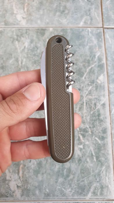 Джобно ножче Victorinox Swiss Army  4 ЧАСТИ