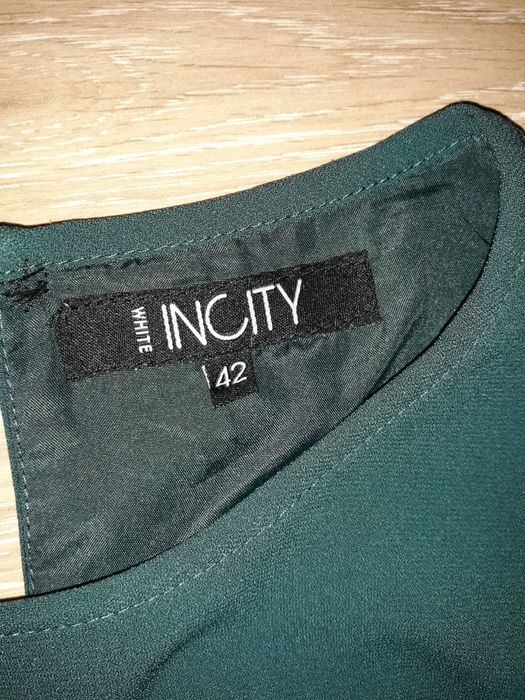 Женское платье размер 42