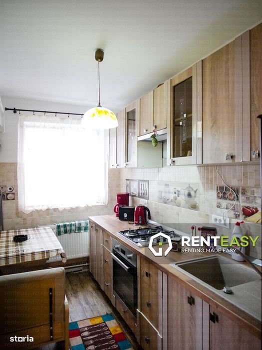 Apartament cu trei camere situat in Piata Unirii