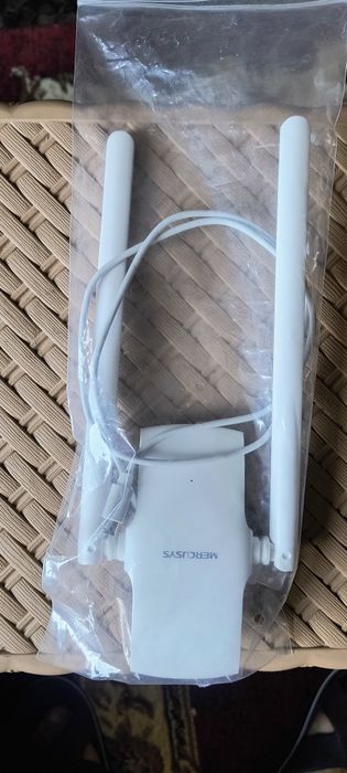 Usb рутер за безжично приемане на интернет,нов гаранционен
