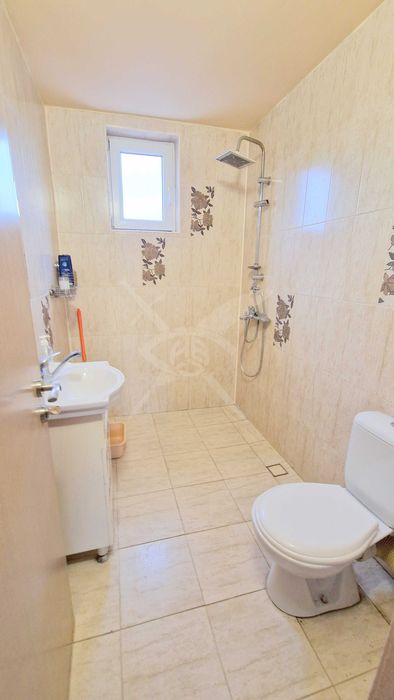 Продава се Двустаен апартамент в Асеновград - 65 кв.м за 1102 €/кв.м - Снимка #4